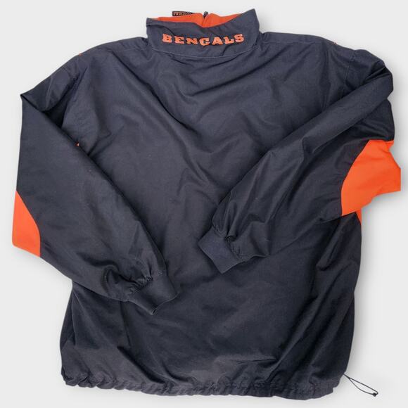 Cincinnati Bengals NFL Windbreaker Jacket Mens L Reversible Fleece 1/4 Zip *Hole - Picture 2 of 9